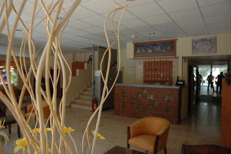 Ercan Han Hotel Ичмелер Екстериор снимка