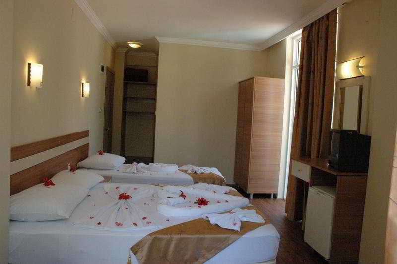 Ercan Han Hotel Ичмелер Екстериор снимка