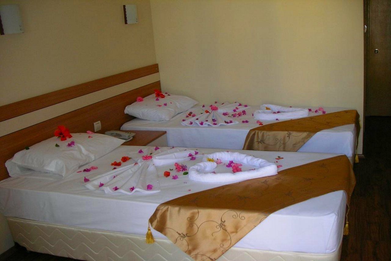 Ercan Han Hotel Ичмелер Екстериор снимка